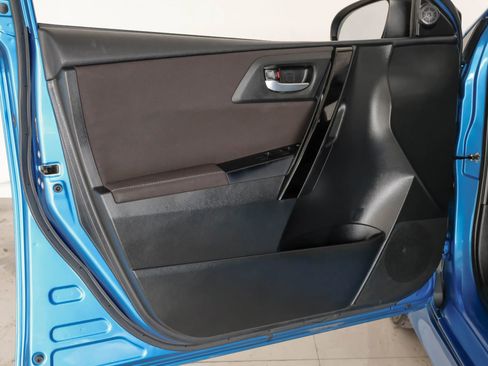 Used 2016 Scion iM Hatchback 4D image 42