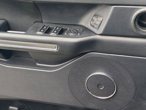 Used 2019 Ford Expedition XLT w/ Equipment Group 202A image 21