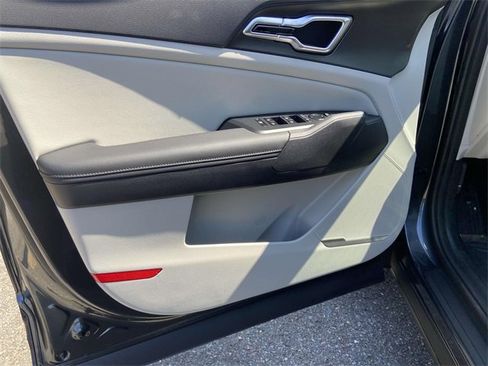 New 2026 Kia Sportage EX image 12