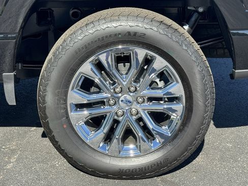 New 2025 Ford F150 Lariat w/ Equipment Group 502A High image 57