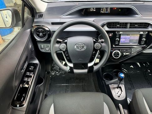 Used 2018 Toyota Prius C Two image 20