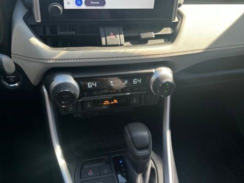 Used 2025 Toyota RAV4 XLE w/ Convenience Package AWD/4WD image 12
