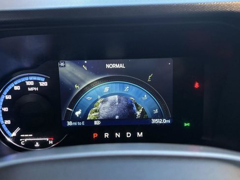 Used 2022 Ford Bronco Outer Banks AWD/4WD image 13