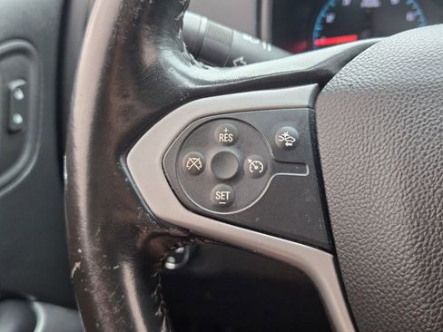 Used 2022 Chevrolet Colorado LT w/ Fleet Safety Package image 27