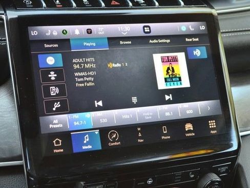 Used 2023 Jeep Grand Cherokee L Limited w/ Rear Seat Video Group I AWD/4WD image 28