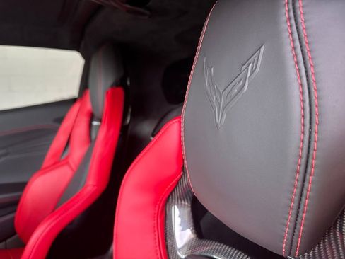 Used 2025 Chevrolet Corvette Z06 w/ Stealth Interior Trim Package RWD image 20