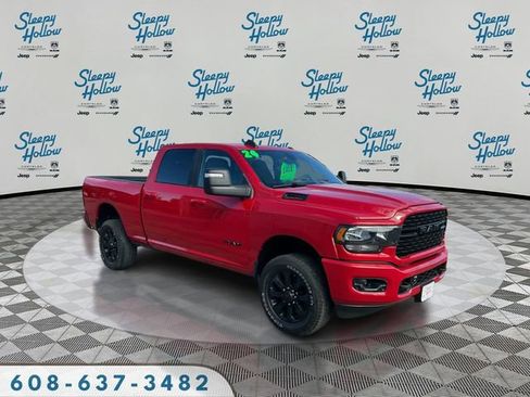 Used 2024 RAM 2500 Big Horn w/ Night Edition AWD/4WD image 3