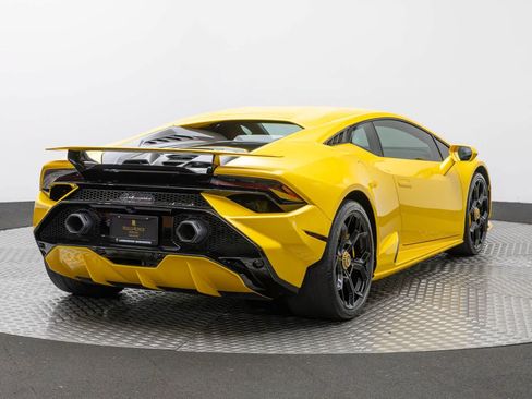 Used 2023 Lamborghini Huracan Tecnica RWD image 20
