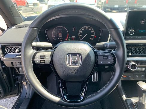Used 2025 Honda Civic Sport image 26