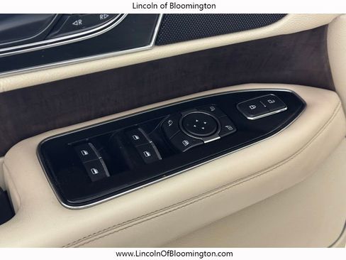 Used 2018 Lincoln Navigator Reserve w/ Technology Package image 22