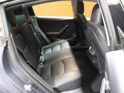 Used 2023 Tesla Model 3 Standard Range RWD image 59