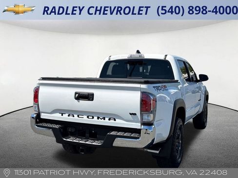 Used 2023 Toyota Tacoma TRD Off-Road AWD/4WD image 30