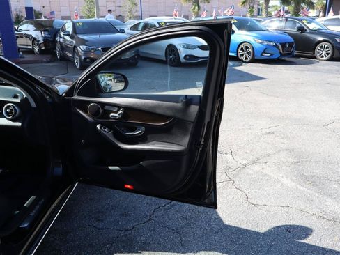Used 2016 Mercedes-Benz C 300 Sedan image 15
