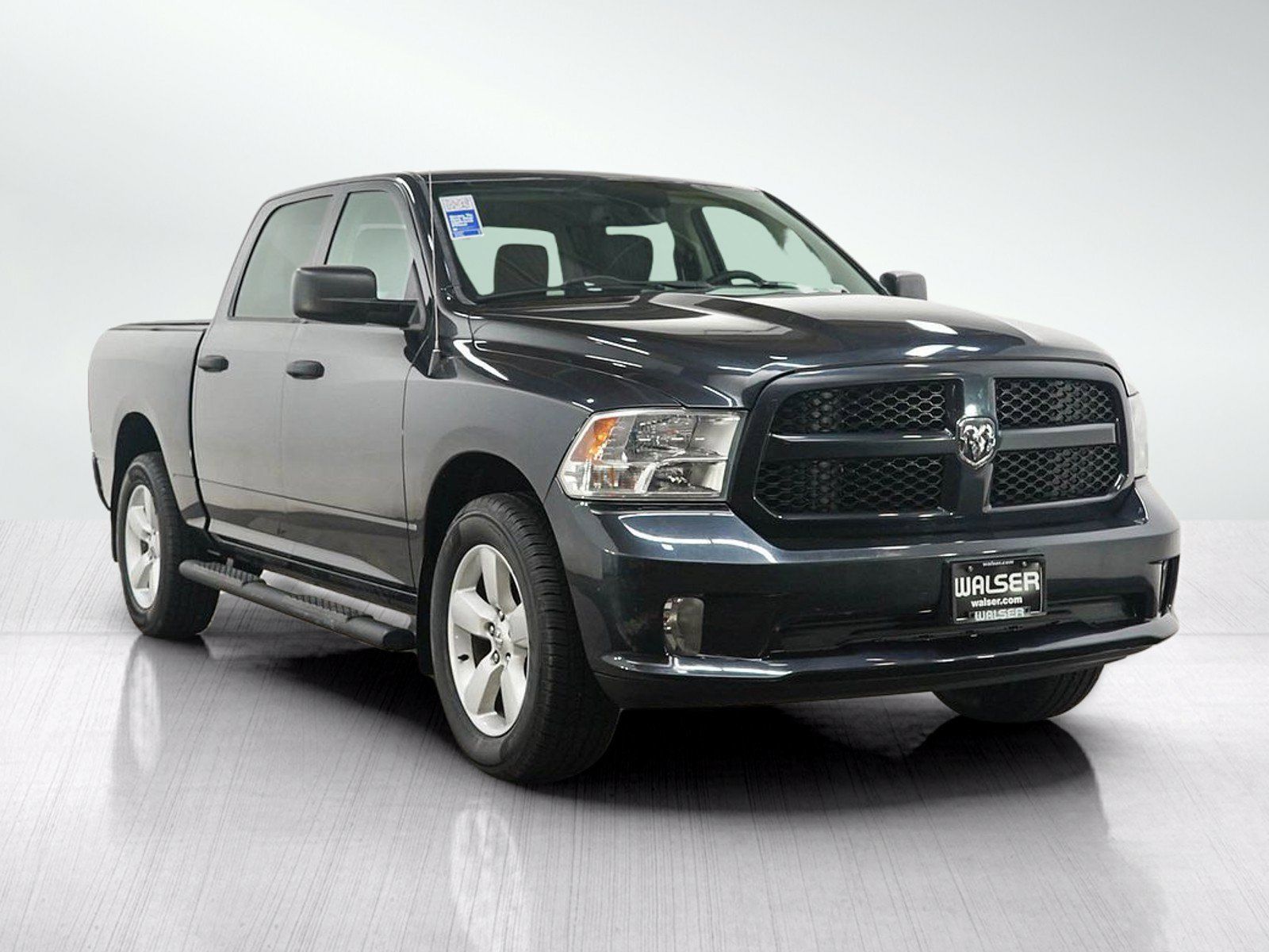 Used 2015 RAM 1500 Express AWD/4WD image 7