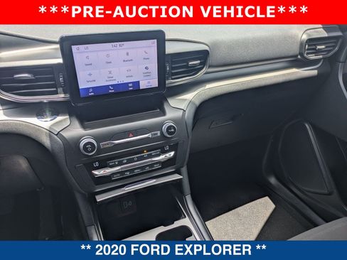 Used 2020 Ford Explorer XLT RWD image 31