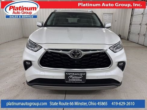 Used 2022 Toyota Highlander Platinum image 8