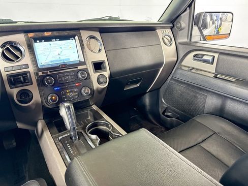 Used 2017 Ford Expedition EL Limited RWD image 26