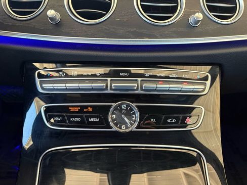 Used 2017 Mercedes-Benz E 300 image 15