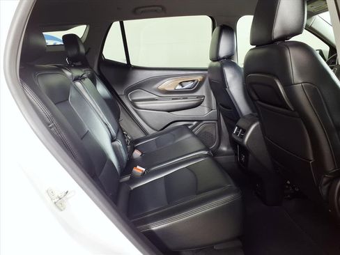 Used 2018 GMC Terrain SLE w/ Driver Convenience Package image 10