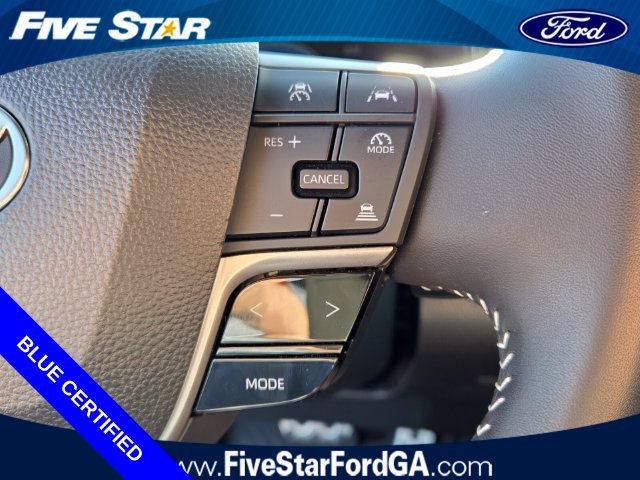 Used 2026 Toyota Camry SE FWD image 24