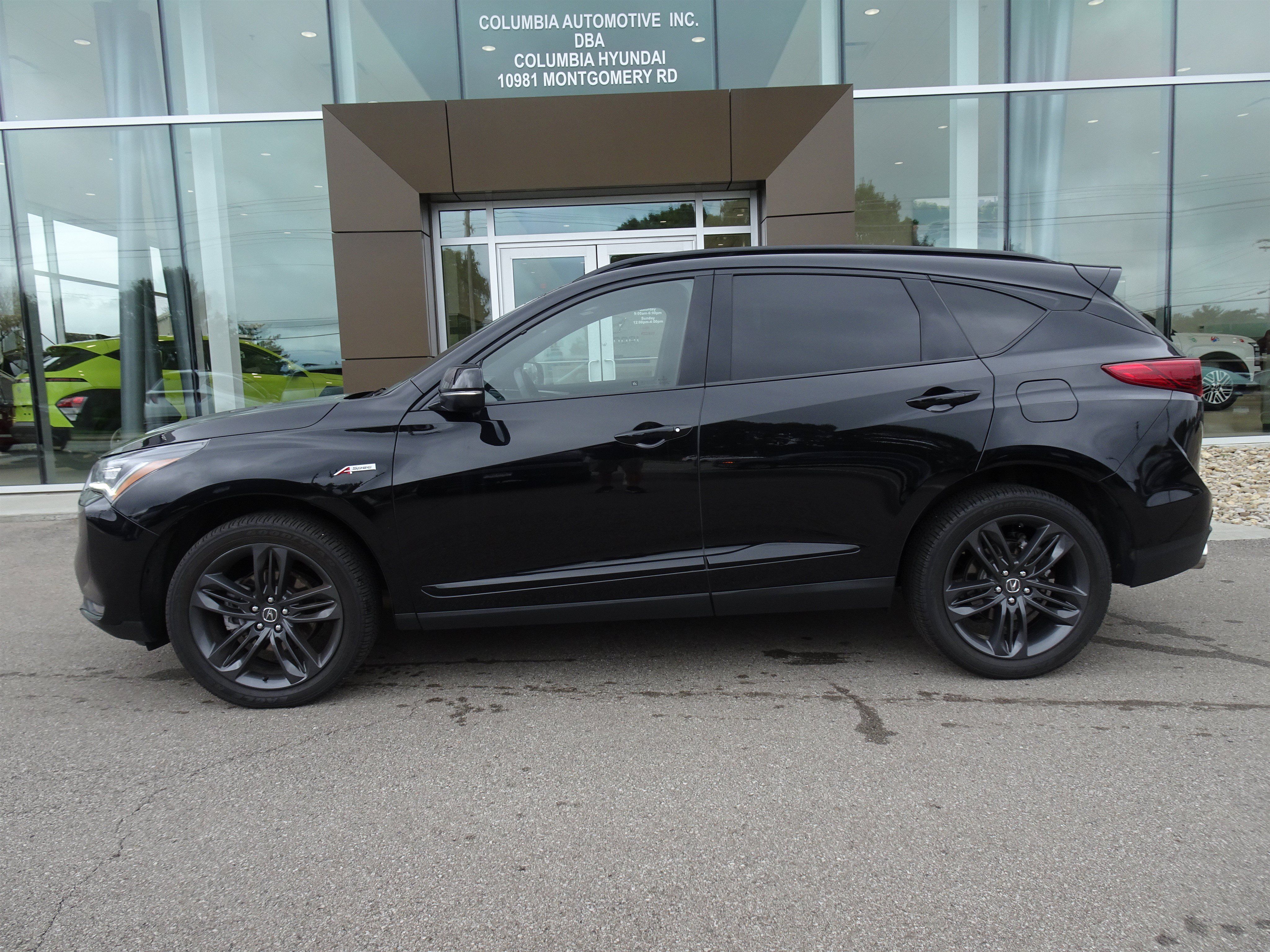 Used 2023 Acura RDX w/ Advance Package AWD/4WD image 2