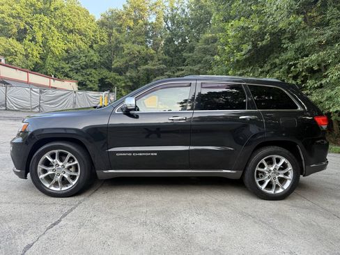Used 2014 Jeep Grand Cherokee Summit RWD image 9