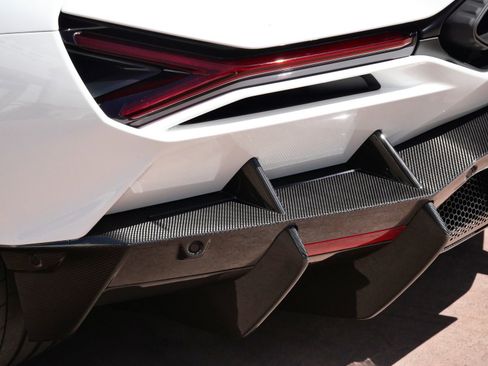 Used 2024 Lamborghini Revuelto AWD/4WD image 11