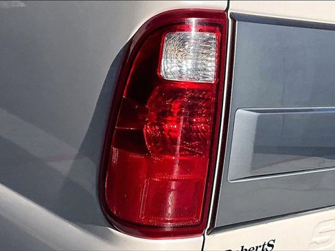 Used 2016 Ford F250 Platinum w/ FX4 Off-Road Package image 24