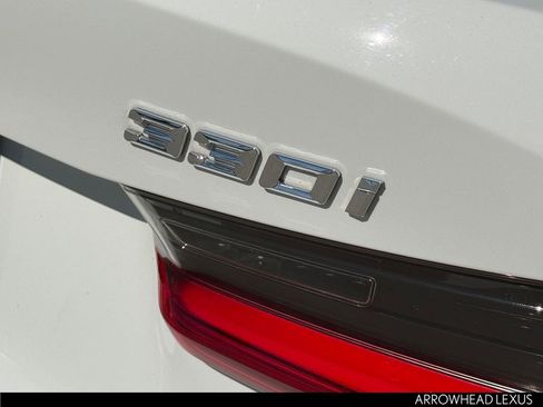 Used 2019 BMW 330i 330i w/ Convenience Package image 32