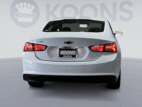 Used 2024 Chevrolet Malibu LT image 14