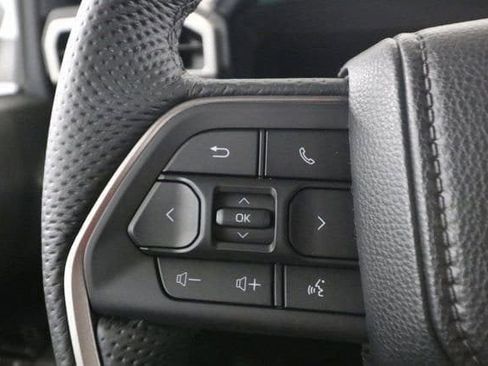 New 2025 Toyota Tacoma TRD Off-Road image 8