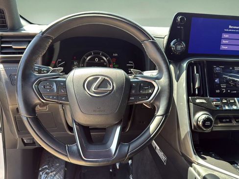 Used 2023 Lexus LX 600 4WD w/ Appearance Package image 25