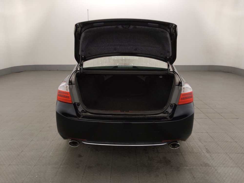 Used 2015 Honda Accord Touring image 29