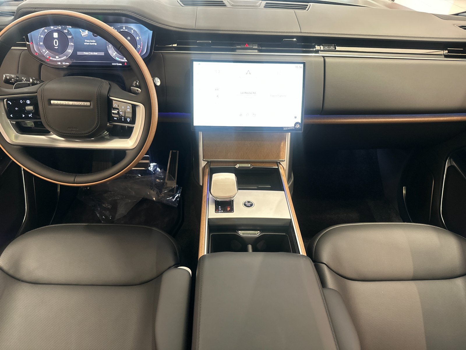 New 2026 Land Rover Range Rover SV AWD/4WD image 13