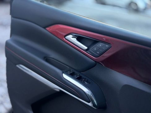 New 2026 Chevrolet Traverse RS w/ LPO, Floor Liner Package image 18