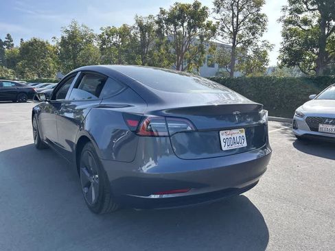 Used 2022 Tesla Model 3 image 4