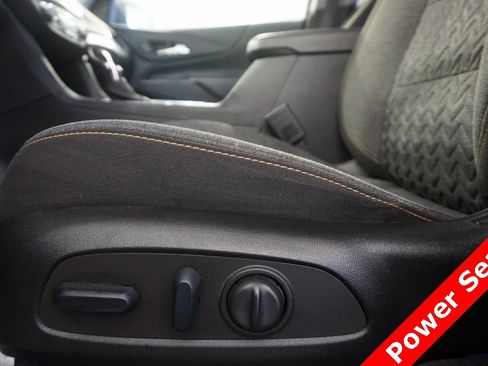 Used 2022 Chevrolet Equinox LT image 6