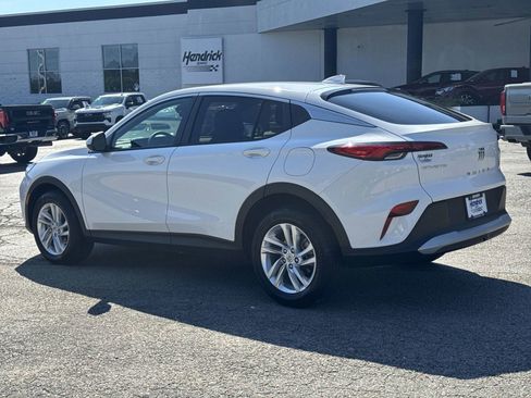 Certified 2024 Buick Envista Preferred w/ Advanced Safety Package image 8