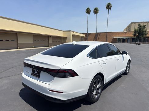 Used 2023 Honda Accord EX image 7