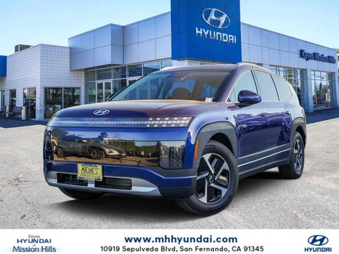 New 2026 Hyundai Ioniq 9 SE AWD/4WD image 1