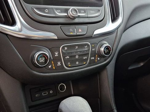 Certified 2023 Chevrolet Equinox LT AWD/4WD image 18