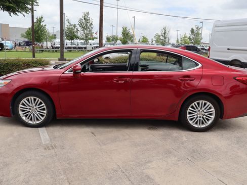 Used 2015 Lexus ES 350 w/ Luxury Package FWD image 7