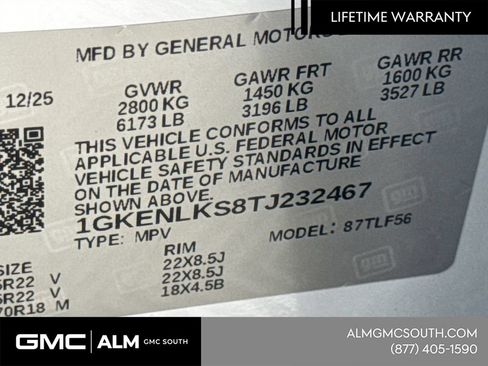New 2026 GMC Acadia Denali w/ Super Cruise Package FWD image 38