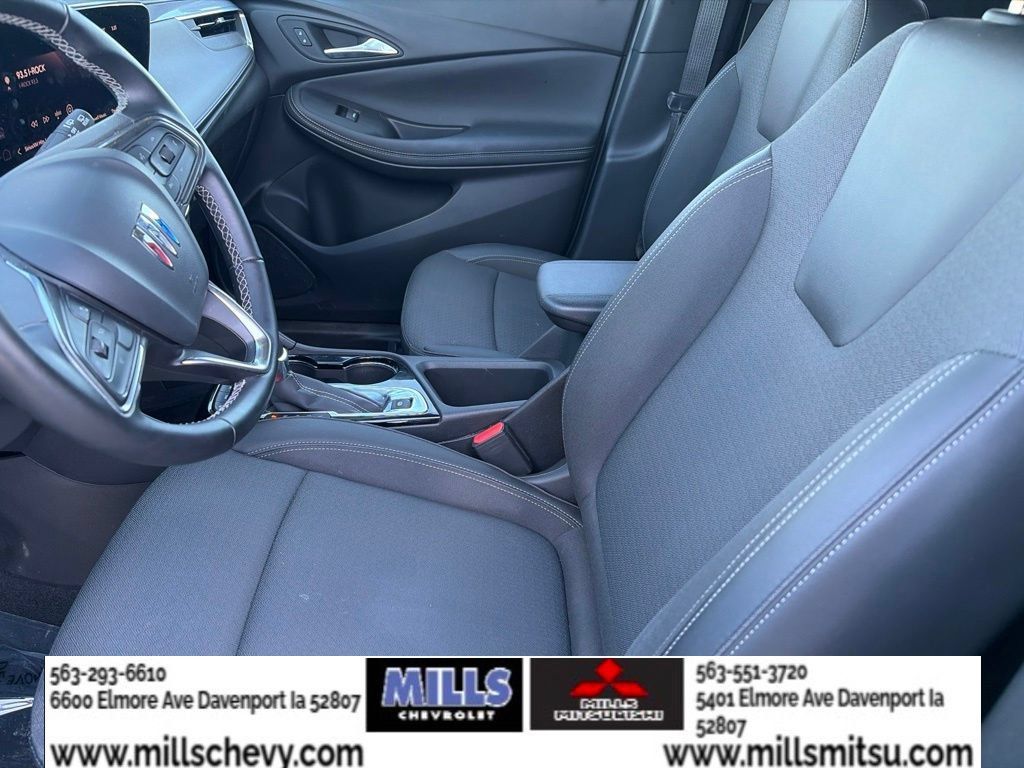 Used 2024 Buick Encore GX Preferred AWD/4WD image 10