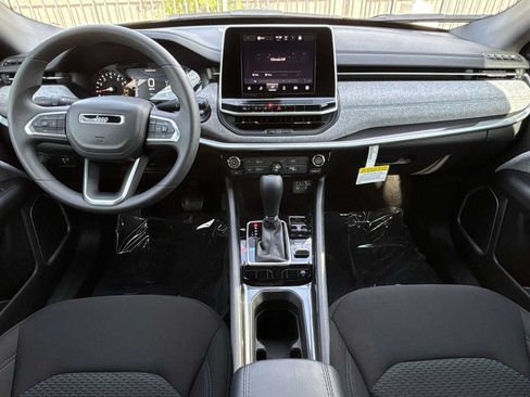 Used 2025 Jeep Compass Sport AWD/4WD image 14