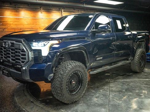 Used 2024 Toyota Tundra Platinum w/ TRD Off-Road Package AWD/4WD image 2