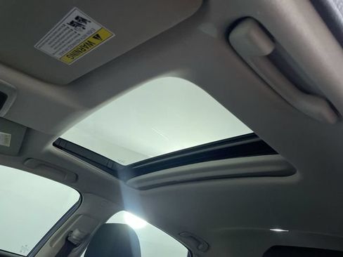 Used 2023 Honda Civic EX image 32