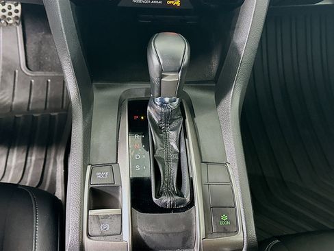 Used 2020 Honda Civic Sport image 23