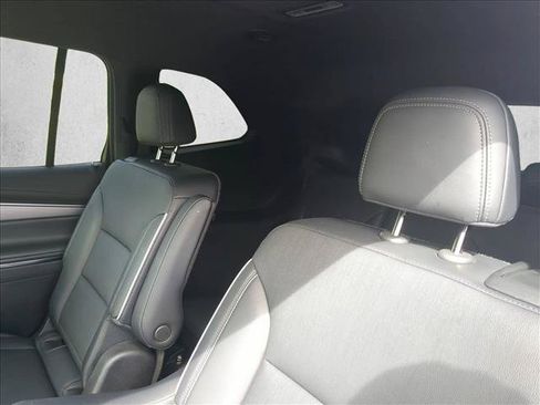 Used 2025 Buick Enclave Preferred FWD image 18
