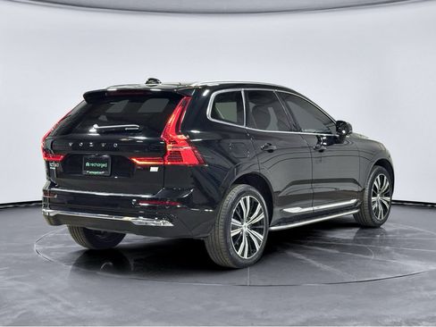 Used 2023 Volvo XC60 T8 Plus w/ Protection Package Premier AWD/4WD image 3